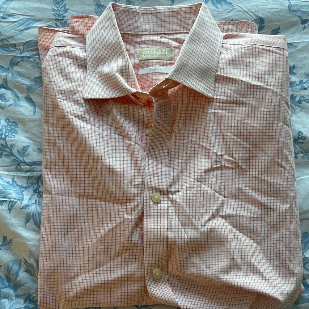 MK button down - Picture 3 of 3